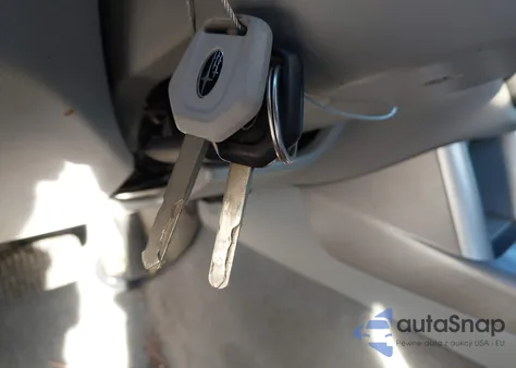 2009 Subaru Forester 2.5X из США, поврежденный, VIN JF2SH63609H717924